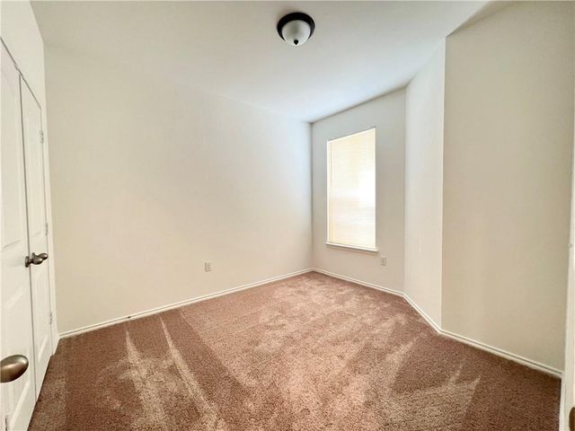 6409 Wagon Spring ST, Del Valle, TX 78617