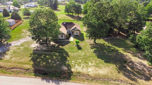 5315 Dew Trail, Bauxite, AR 72011