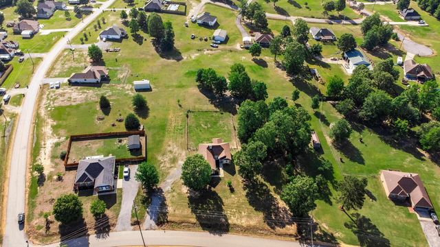 5315 Dew Trail, Bauxite, AR 72011