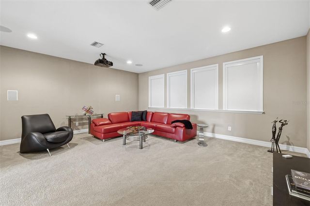 14231 AVON FARMS DRIVE, Tampa, FL 33618