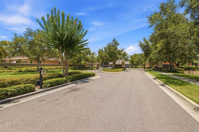 14231 AVON FARMS DRIVE, Tampa, FL 33618