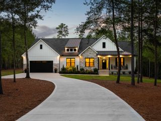 950 Robbins Road, Chesnee, SC 29323