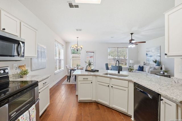 530 Zapata, New Braunfels, TX 78130