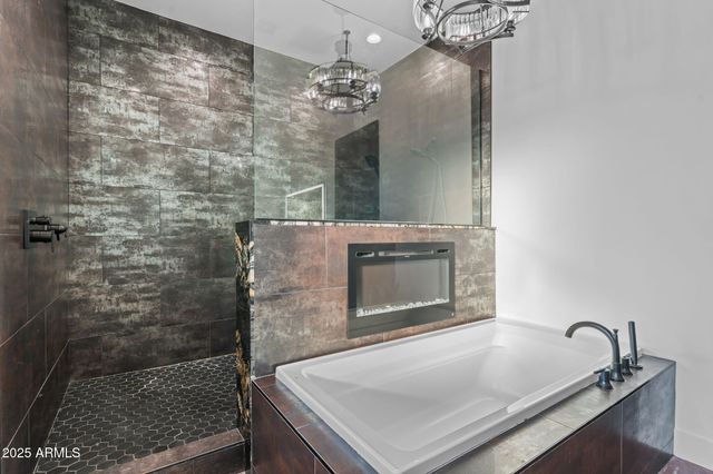 22227 W DIXILETA Drive, Wittmann, AZ 85361