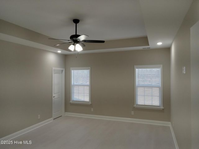 525 Vineland Drive, Whiteville, NC 28472