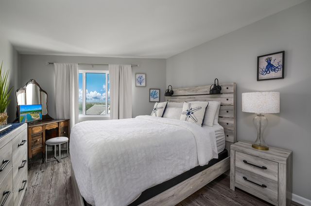 1210 N Waccamaw Dr Unit 701, Murrells Inlet, SC 29576