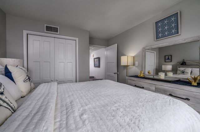 1210 N Waccamaw Dr Unit 701, Murrells Inlet, SC 29576