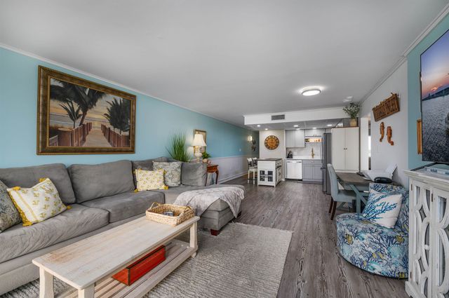 1210 N Waccamaw Dr Unit 701, Murrells Inlet, SC 29576