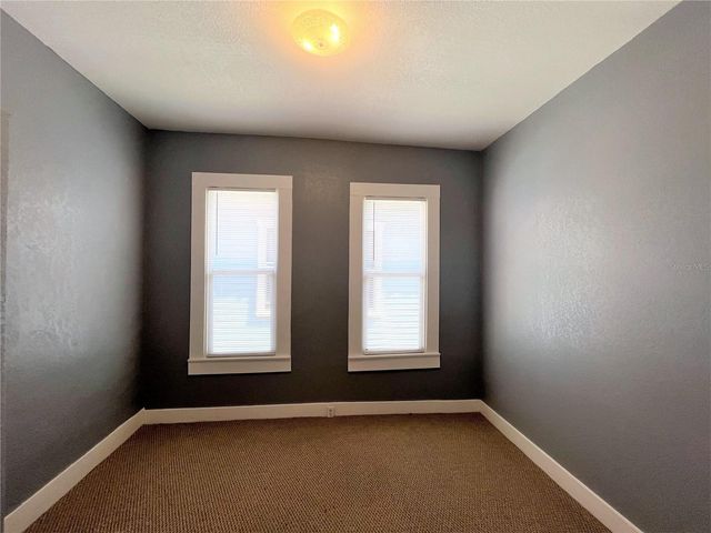 2318 W ARCH STREET, Tampa, FL 33607