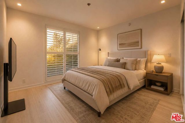 585 N Rossmore Avenue 209, Los Angeles, CA 90004