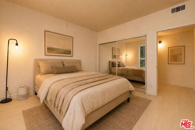 585 N Rossmore Avenue 209, Los Angeles, CA 90004