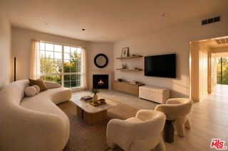 585 N Rossmore Avenue 209, Los Angeles, CA 90004
