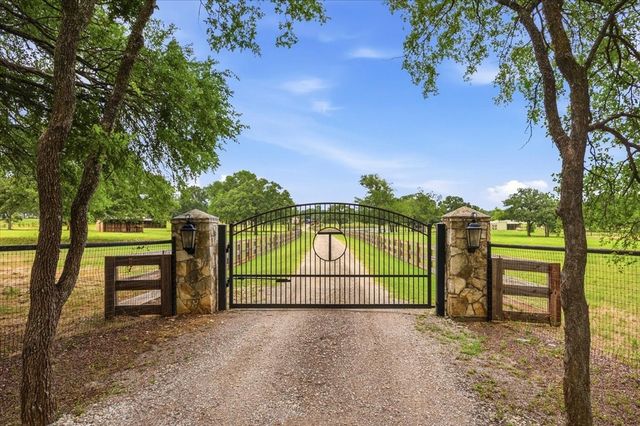 165 Dove Creek Road, Argyle, TX 76226