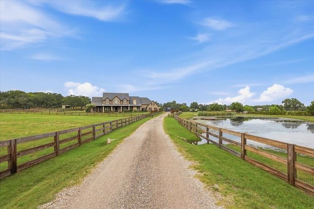 165 Dove Creek Road, Argyle, TX 76226