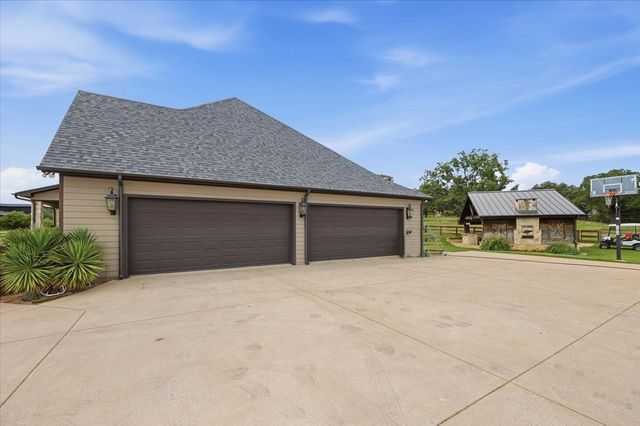 165 Dove Creek Road, Argyle, TX 76226