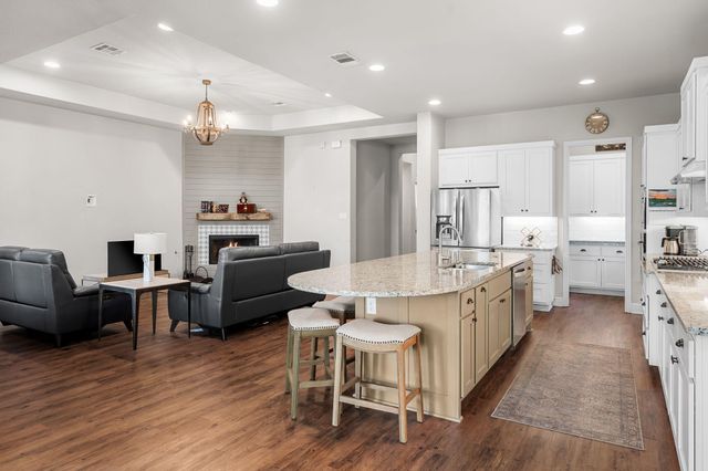 140 Lake Rim CIR, Georgetown, TX 78633