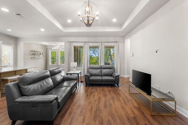 140 Lake Rim CIR, Georgetown, TX 78633