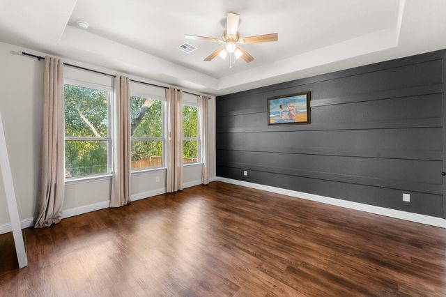 140 Lake Rim CIR, Georgetown, TX 78633