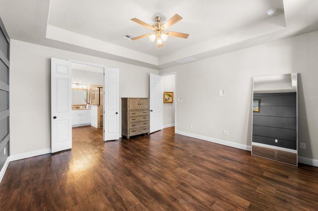 140 Lake Rim CIR, Georgetown, TX 78633