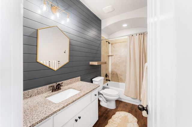 140 Lake Rim CIR, Georgetown, TX 78633