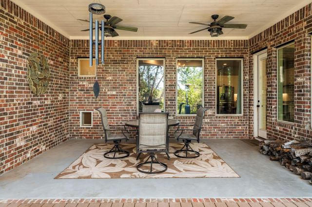 140 Lake Rim CIR, Georgetown, TX 78633
