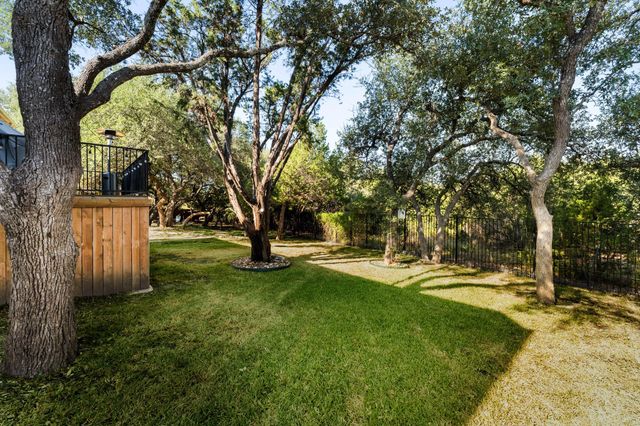 140 Lake Rim CIR, Georgetown, TX 78633
