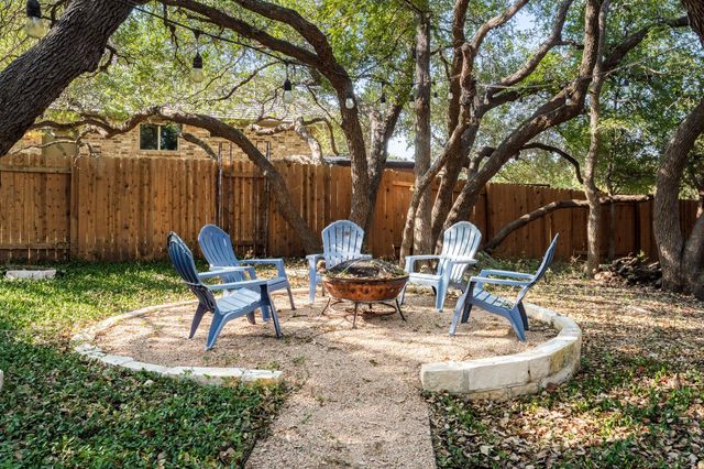 140 Lake Rim CIR, Georgetown, TX 78633