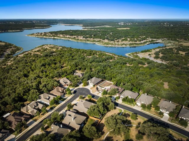 140 Lake Rim CIR, Georgetown, TX 78633
