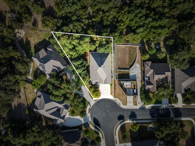140 Lake Rim CIR, Georgetown, TX 78633