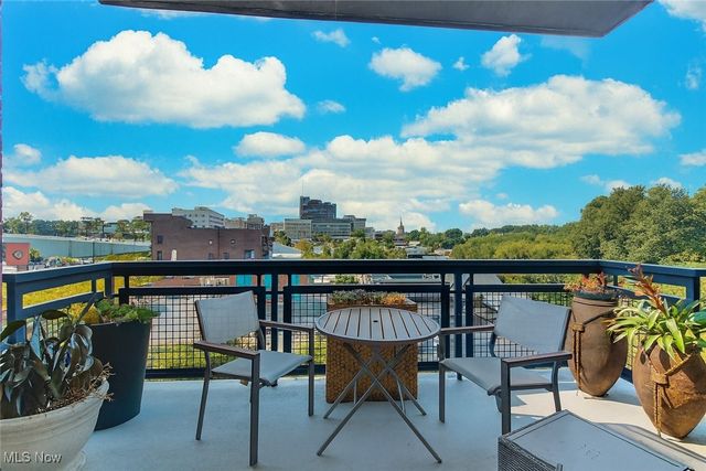 21 Furnace Street 607, Akron, OH 44308