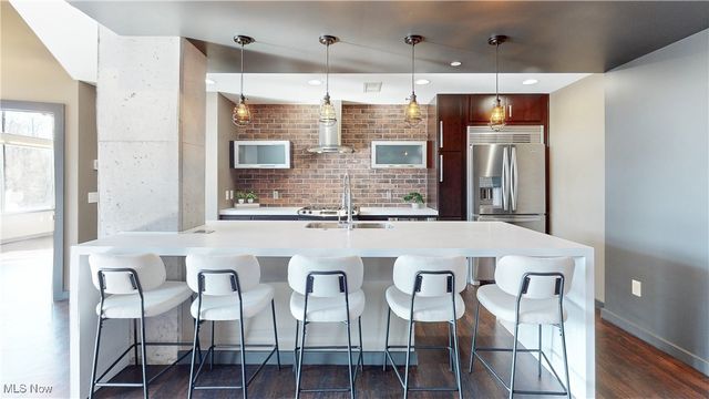 21 Furnace Street 607, Akron, OH 44308