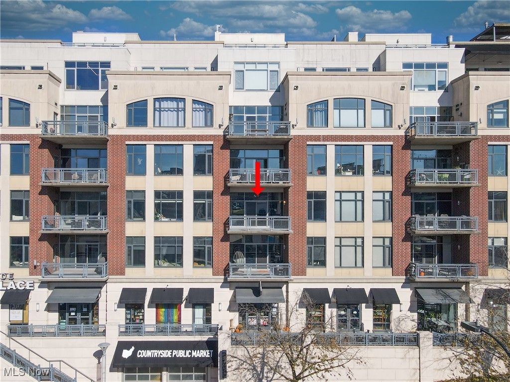 21 Furnace Street 607, Akron, OH 44308