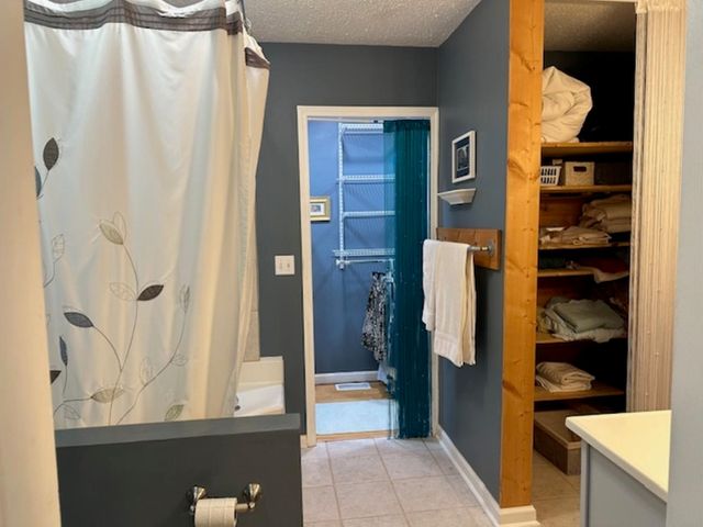 1095 E Prince Road, Landrum, SC 29356