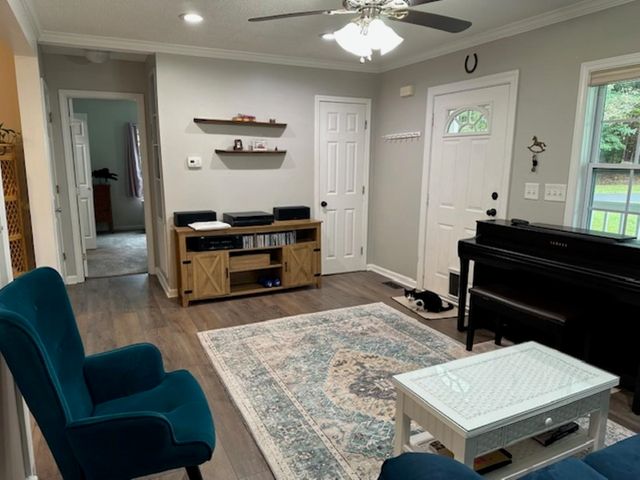 1095 E Prince Road, Landrum, SC 29356