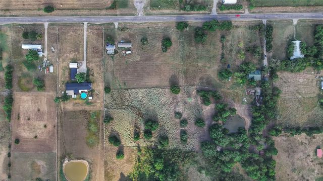 7248 Farm Road 275 S 10 AC W House, Cumby, TX 75433