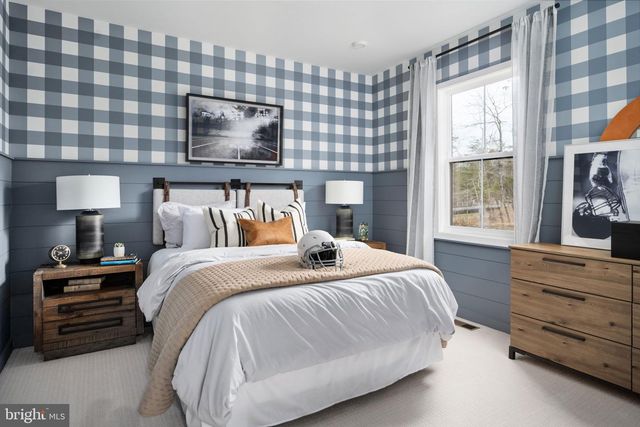 2215 MATTHEW LN, Fredericksburg, VA 22405