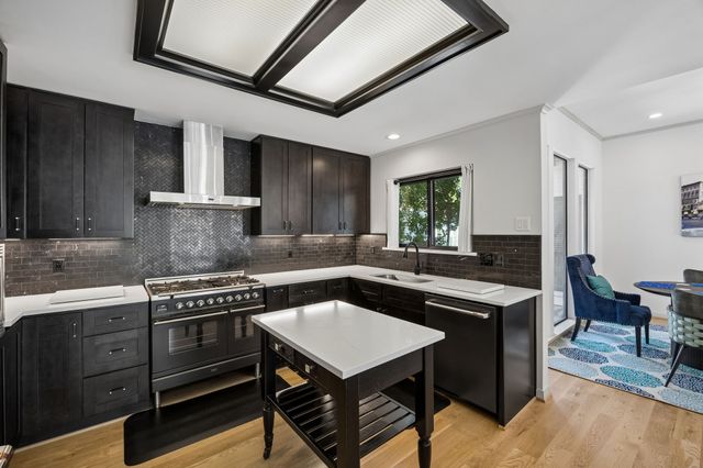 6422 Copper Creek Drive, Dallas, TX 75248