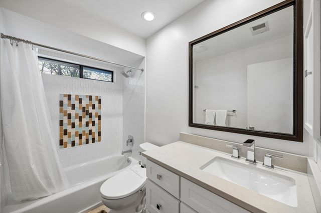 6422 Copper Creek Drive, Dallas, TX 75248