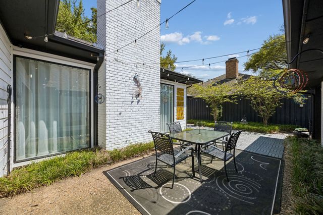 6422 Copper Creek Drive, Dallas, TX 75248