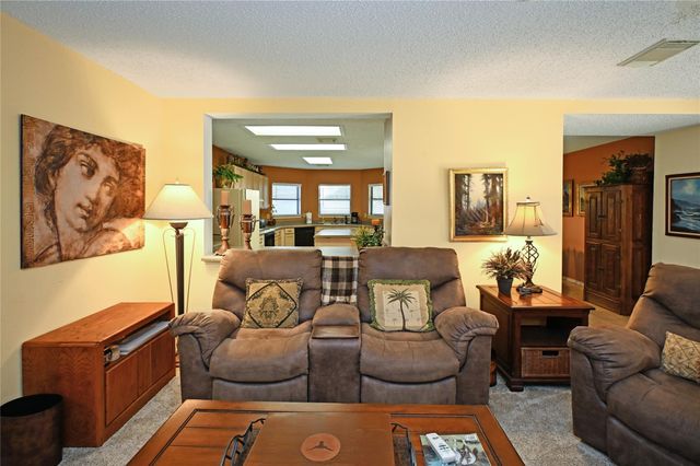 762 PINEHURST DR DR, New Braunfels, TX 78130