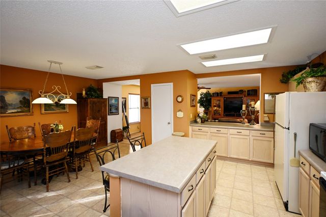 762 PINEHURST DR DR, New Braunfels, TX 78130