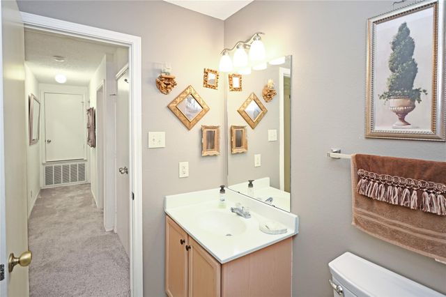 762 PINEHURST DR DR, New Braunfels, TX 78130