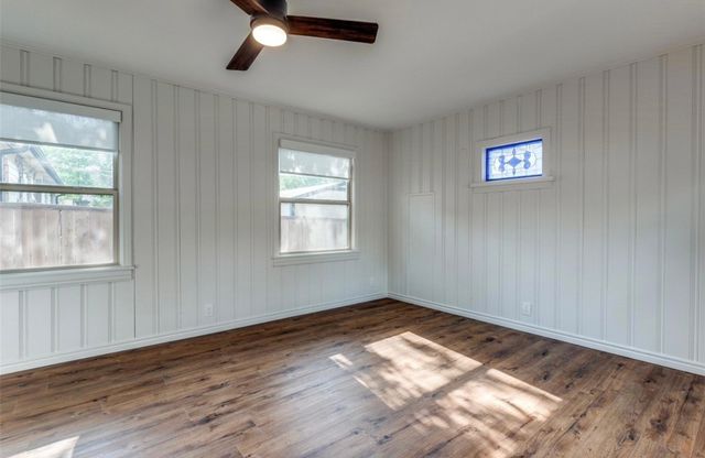 1323 Engle Avenue, Dallas, TX 75224