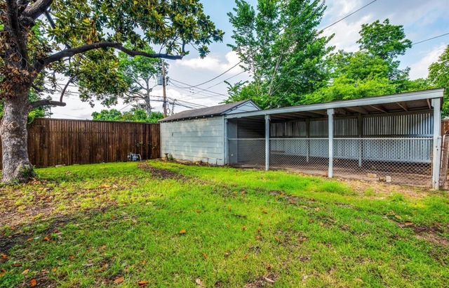 1323 Engle Avenue, Dallas, TX 75224