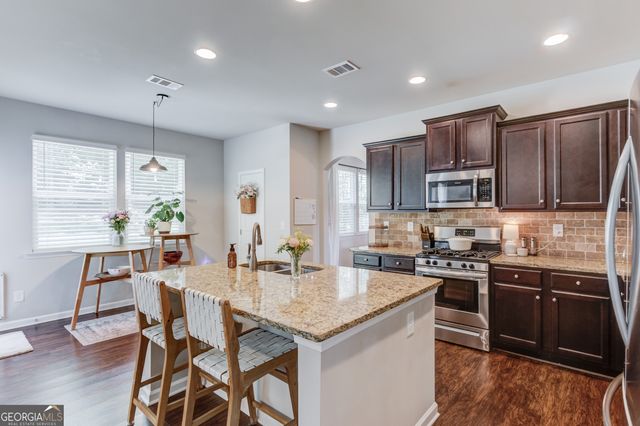 1429 Washington Rose Avenue, Hoschton, GA 30548