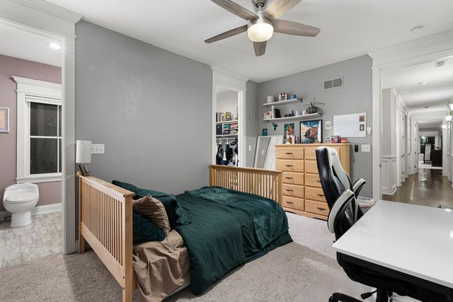 326 E Central Road, Arlington Heights, IL 60005