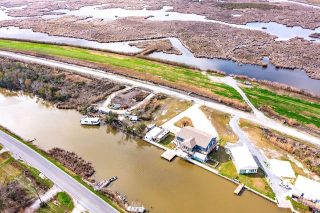 2501 Brady Rd, Theriot, LA 70397