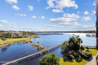 4401 LAKESIDE Drive, 501, Jacksonville, FL 32210