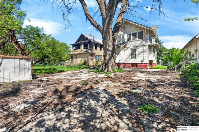 1811 Evans Street, Omaha, NE 68110