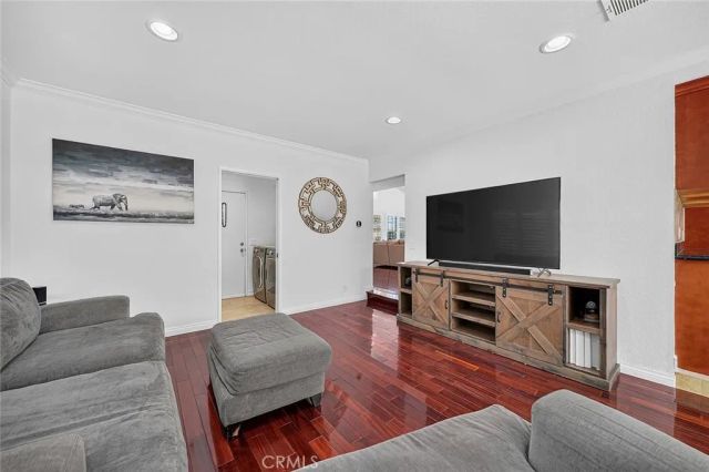 1307 Eltham, Fullerton, CA 92833
